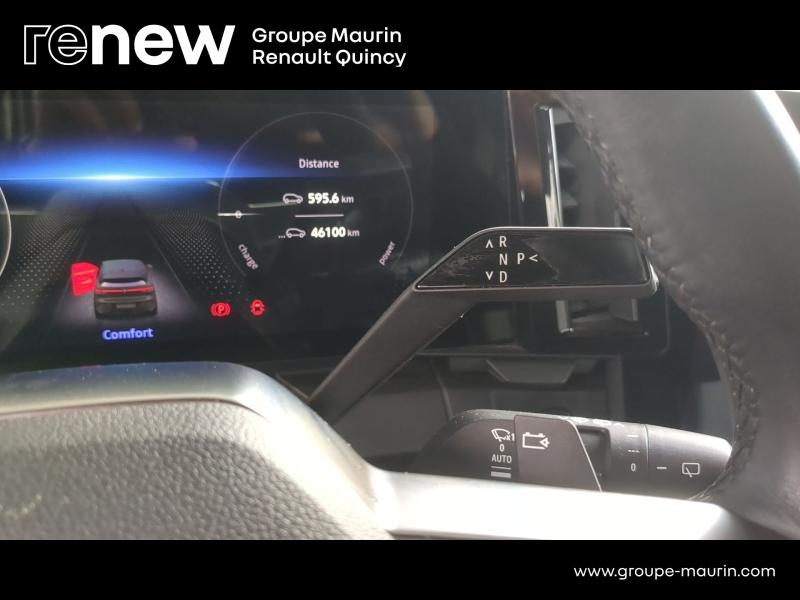 Photo 14 de l’annonce de RENAULT Megane d’occasion à vendre à QUINCY-SOUS-SÉNART