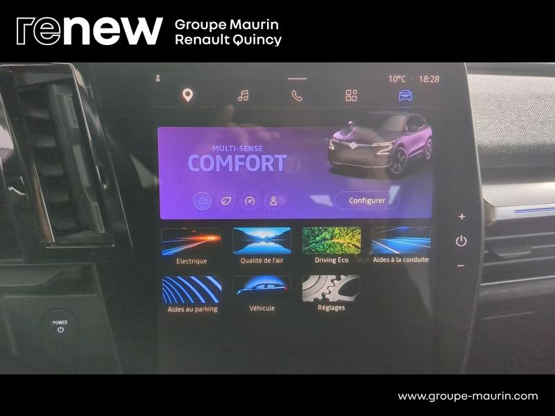 Photo 20 de l’annonce de RENAULT Megane d’occasion à vendre à QUINCY-SOUS-SÉNART