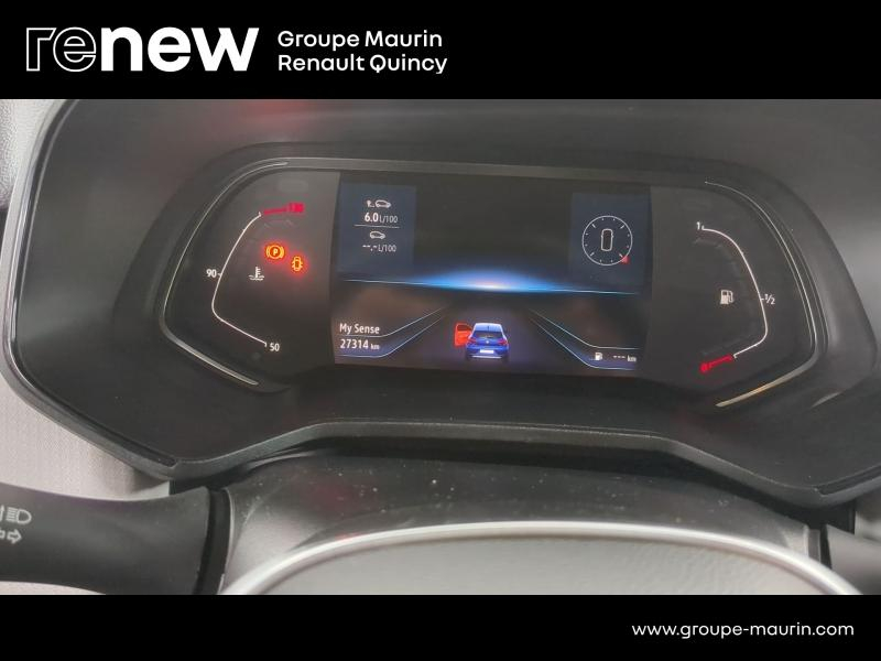 Photo 11 de l’annonce de RENAULT Clio d’occasion à vendre à QUINCY-SOUS-SÉNART