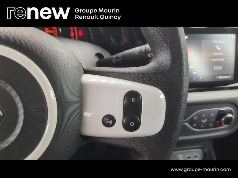 Photo 13 de l’annonce de RENAULT Twingo d’occasion à vendre à QUINCY-SOUS-SÉNART