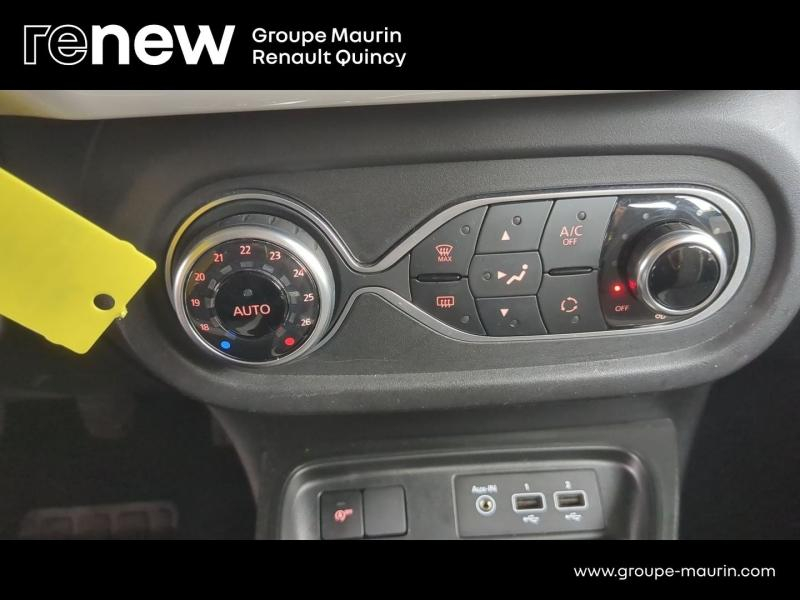 Photo 18 de l’annonce de RENAULT Twingo d’occasion à vendre à QUINCY-SOUS-SÉNART