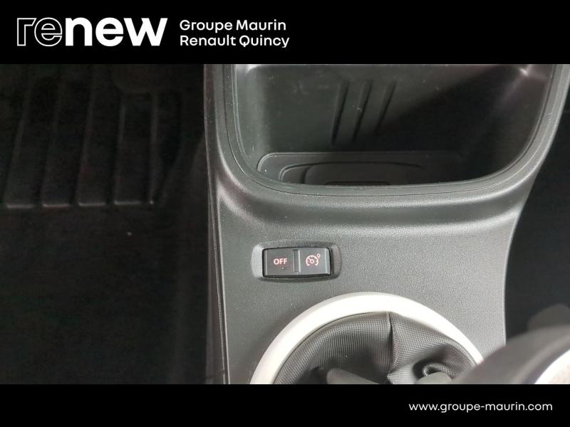 Photo 20 de l’annonce de RENAULT Twingo d’occasion à vendre à QUINCY-SOUS-SÉNART