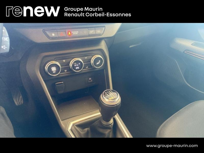 Photo 16 de l’annonce de DACIA Sandero d’occasion à vendre à CORBEIL-ESSONNES