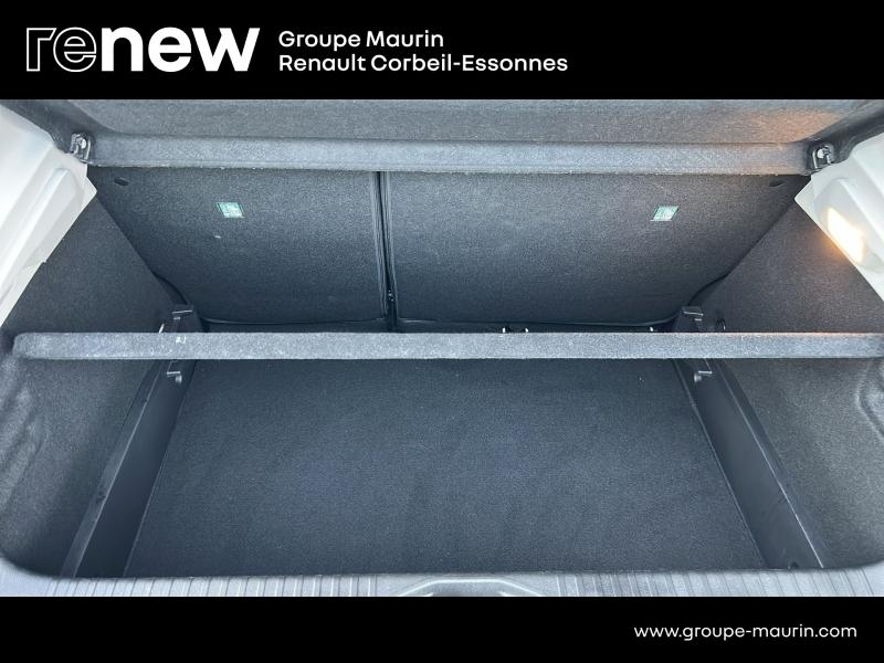 Photo 10 de l’annonce de RENAULT Clio d’occasion à vendre à CORBEIL-ESSONNES