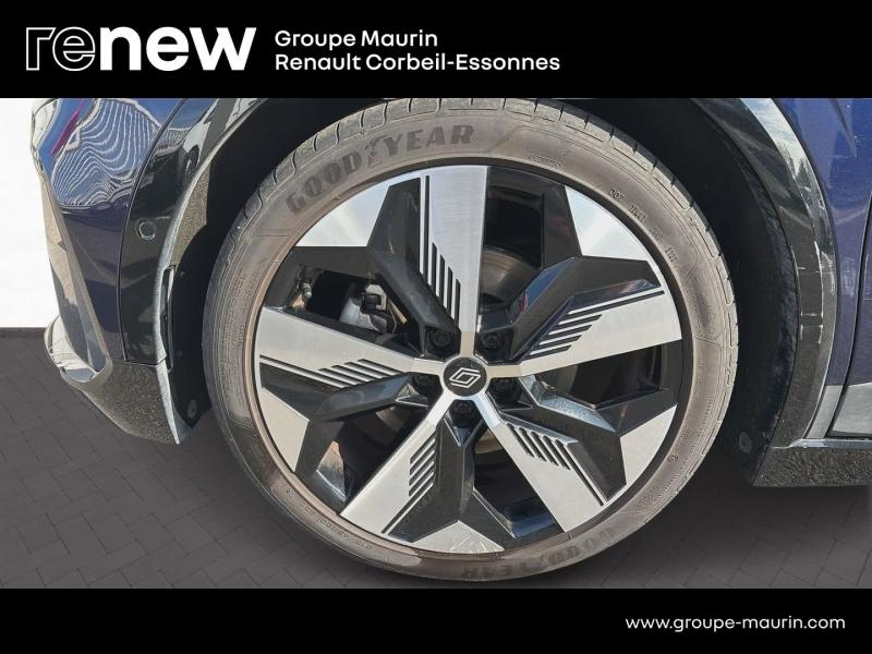 Photo 9 de l’annonce de RENAULT Megane d’occasion à vendre à CORBEIL-ESSONNES