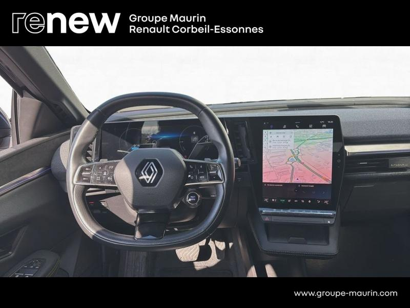 Photo 13 de l’annonce de RENAULT Megane d’occasion à vendre à CORBEIL-ESSONNES