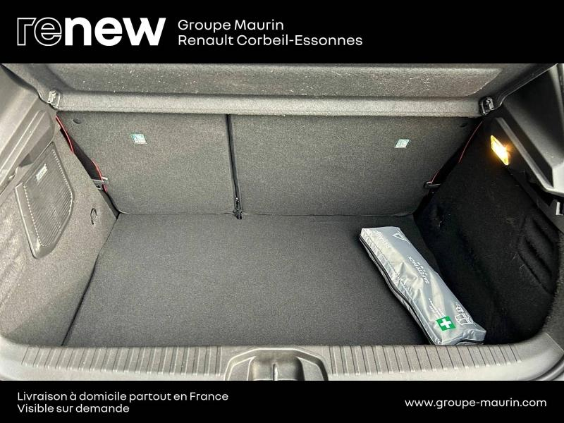 Photo 11 de l’annonce de RENAULT Clio d’occasion à vendre à CORBEIL-ESSONNES