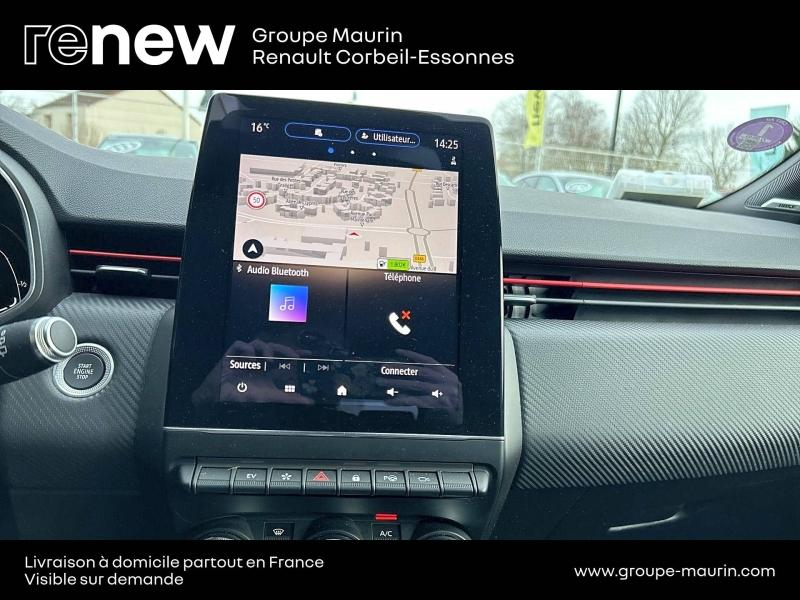 Photo 17 de l’annonce de RENAULT Clio d’occasion à vendre à CORBEIL-ESSONNES