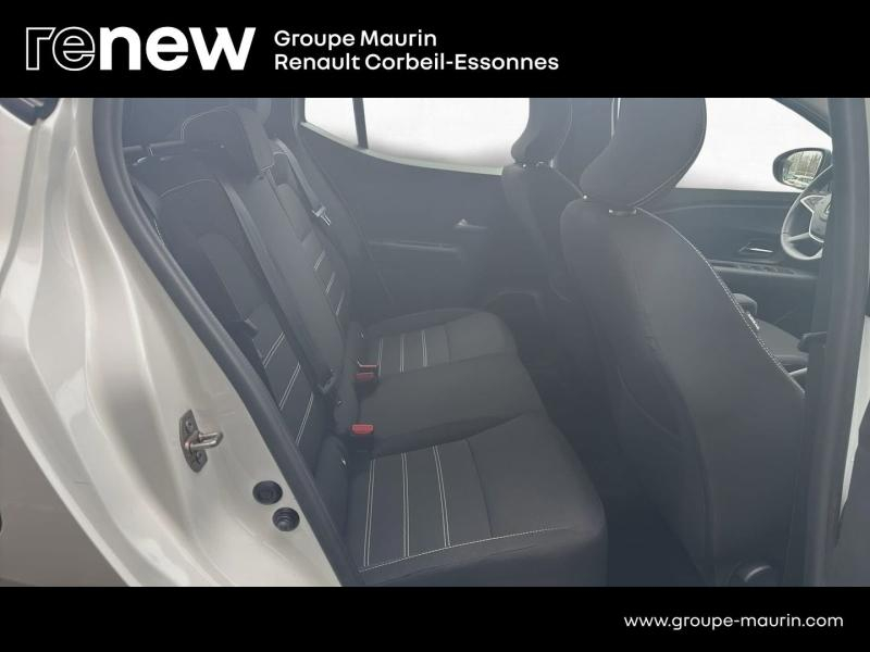 Photo 16 de l’annonce de DACIA Sandero d’occasion à vendre à CORBEIL-ESSONNES