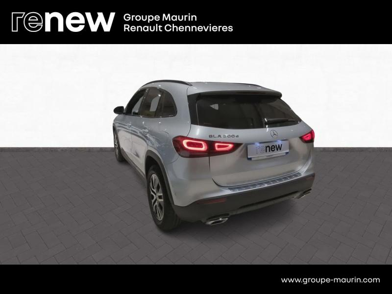 Photo 10 de l’annonce de MERCEDES-BENZ Classe GLA d’occasion à vendre à CHENNEVIÈRES-SUR-MARNE