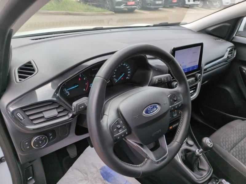 Photo 15 de l’annonce de FORD Puma d’occasion à vendre à NÎMES