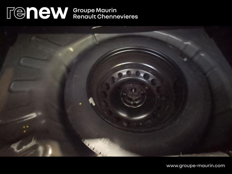 Photo 13 de l’annonce de DACIA Sandero d’occasion à vendre à CHENNEVIÈRES-SUR-MARNE