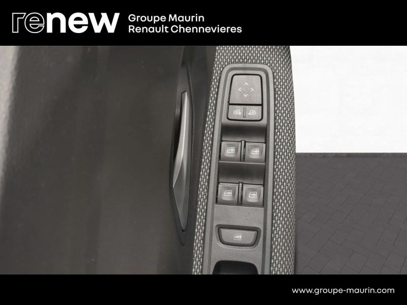 Photo 15 de l’annonce de DACIA Sandero d’occasion à vendre à CHENNEVIÈRES-SUR-MARNE