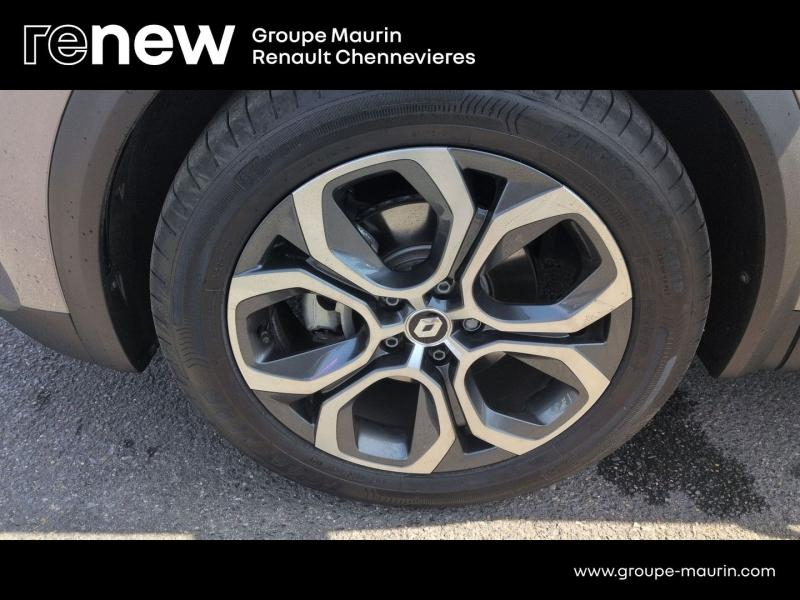 Photo 11 de l’annonce de RENAULT Captur d’occasion à vendre à CHENNEVIÈRES-SUR-MARNE