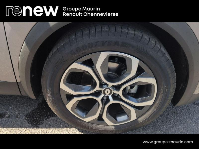 Photo 14 de l’annonce de RENAULT Captur d’occasion à vendre à CHENNEVIÈRES-SUR-MARNE