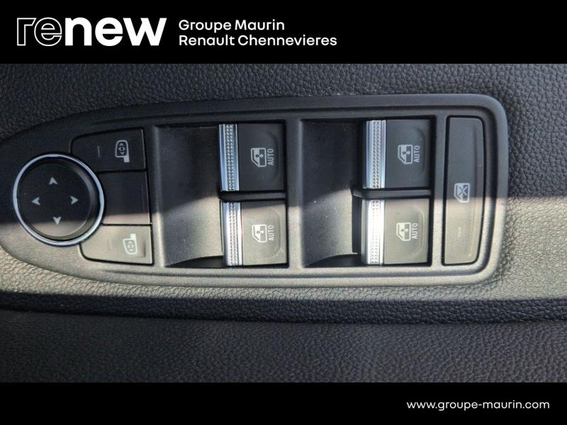 Photo 16 de l’annonce de RENAULT Captur d’occasion à vendre à CHENNEVIÈRES-SUR-MARNE
