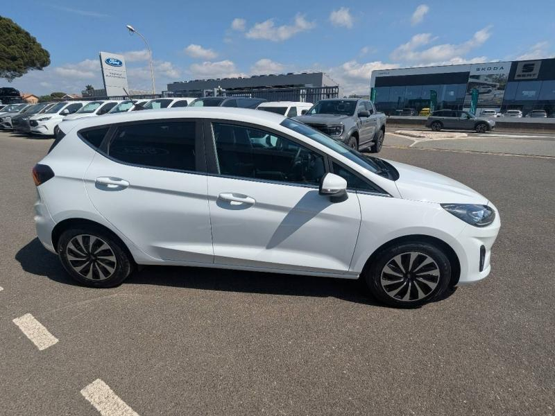 Photo 8 de l’annonce de FORD Fiesta d’occasion à vendre à FRÉJUS