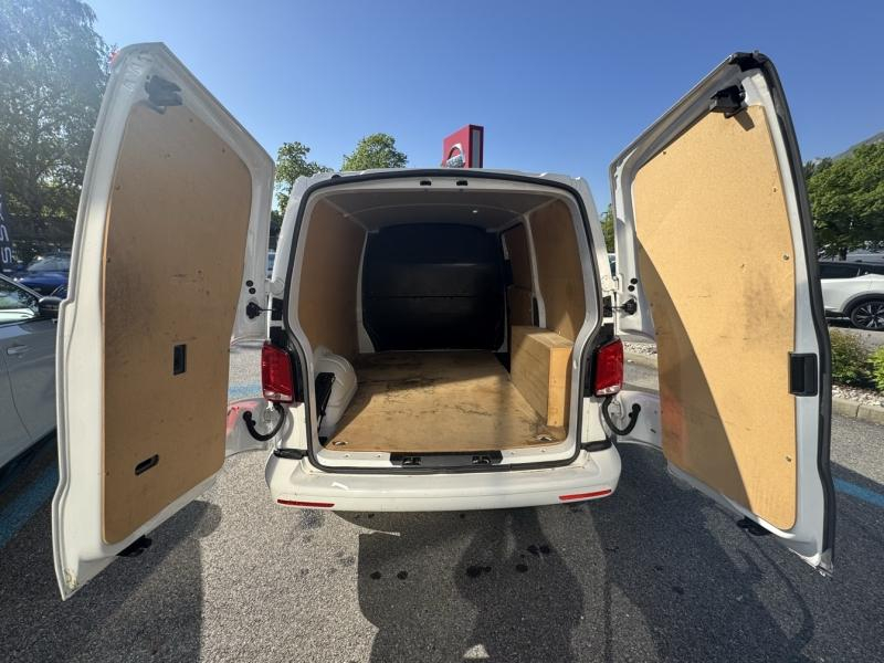 Photo 9 de l’annonce de VOLKSWAGEN Transporter Fg VUL d’occasion à vendre à GRENOBLE