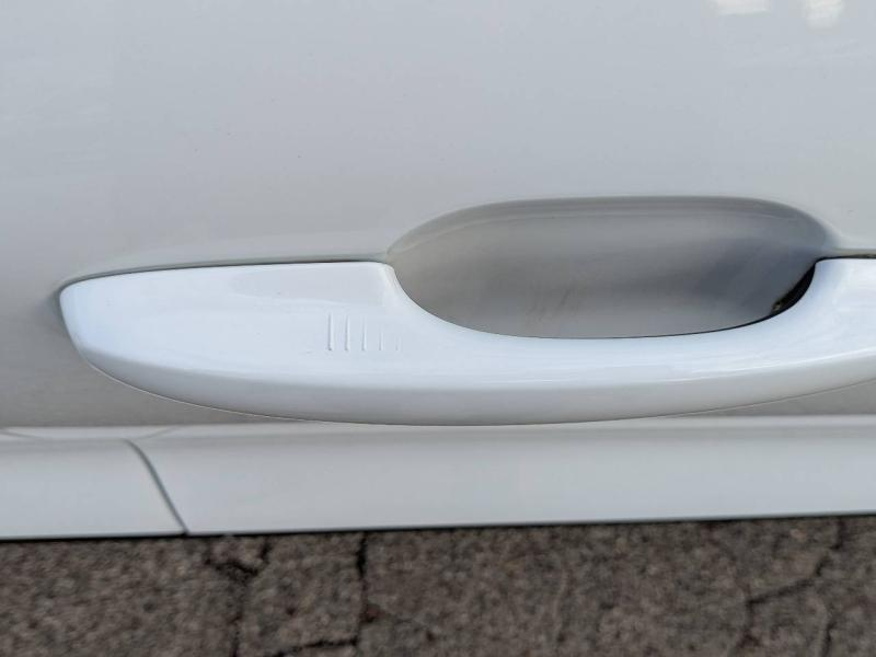 Photo 6 de l’annonce de FORD Kuga d’occasion à vendre à AIX-EN-PROVENCE