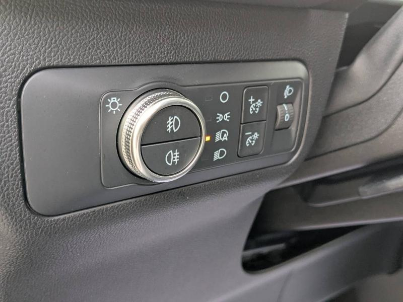 Photo 14 de l’annonce de FORD Kuga d’occasion à vendre à AIX-EN-PROVENCE