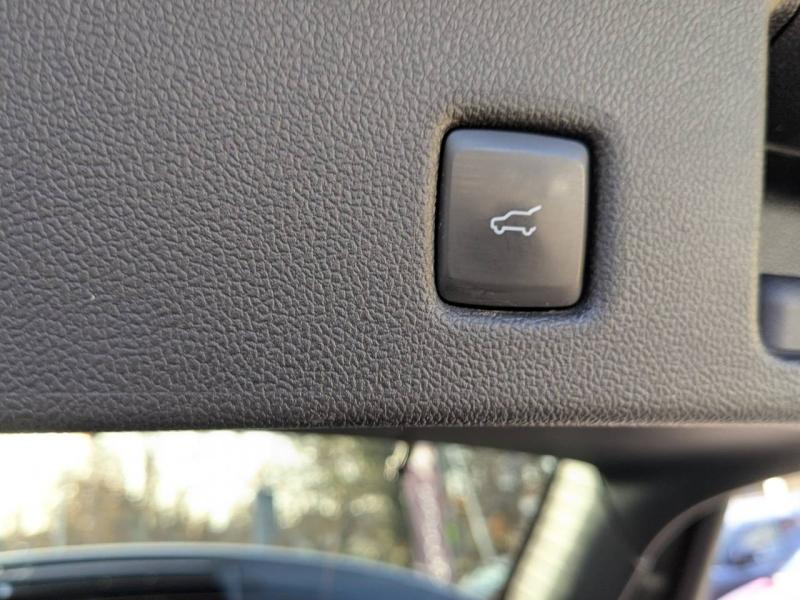 Photo 13 de l’annonce de FORD Kuga d’occasion à vendre à AIX-EN-PROVENCE