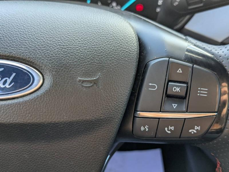 Photo 17 de l’annonce de FORD Focus d’occasion à vendre à AIX-EN-PROVENCE