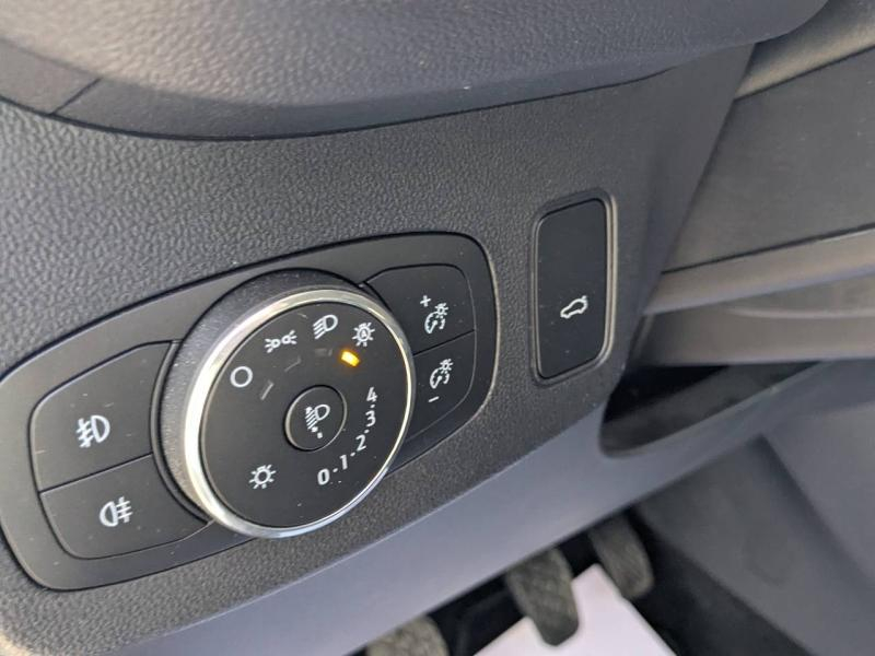 Photo 13 de l’annonce de FORD Puma d’occasion à vendre à AIX-EN-PROVENCE