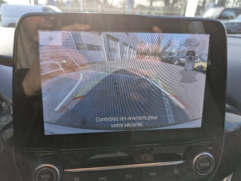 Photo 20 de l’annonce de FORD Puma d’occasion à vendre à AIX-EN-PROVENCE