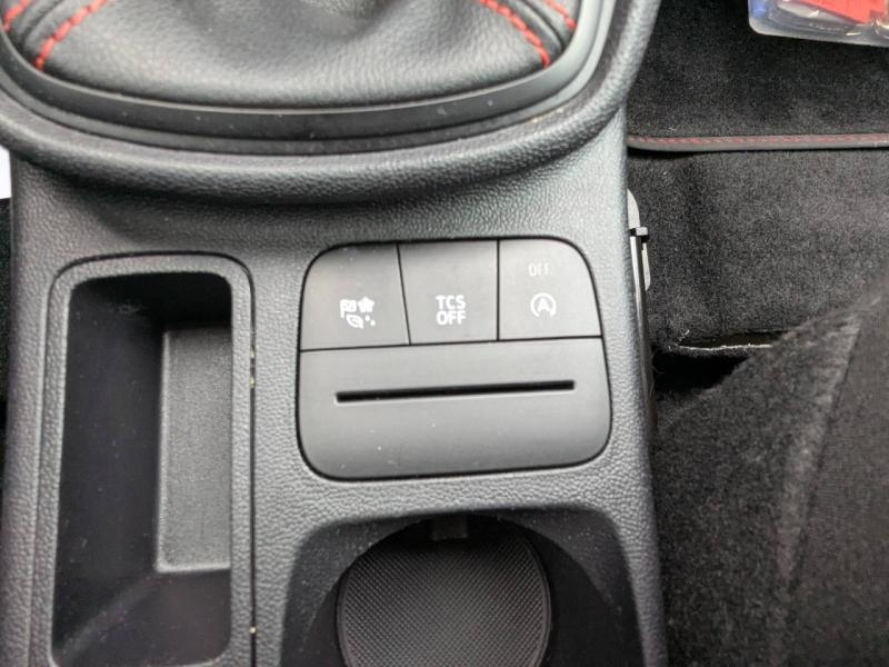 Photo 18 de l’annonce de FORD Fiesta d’occasion à vendre à AIX-EN-PROVENCE