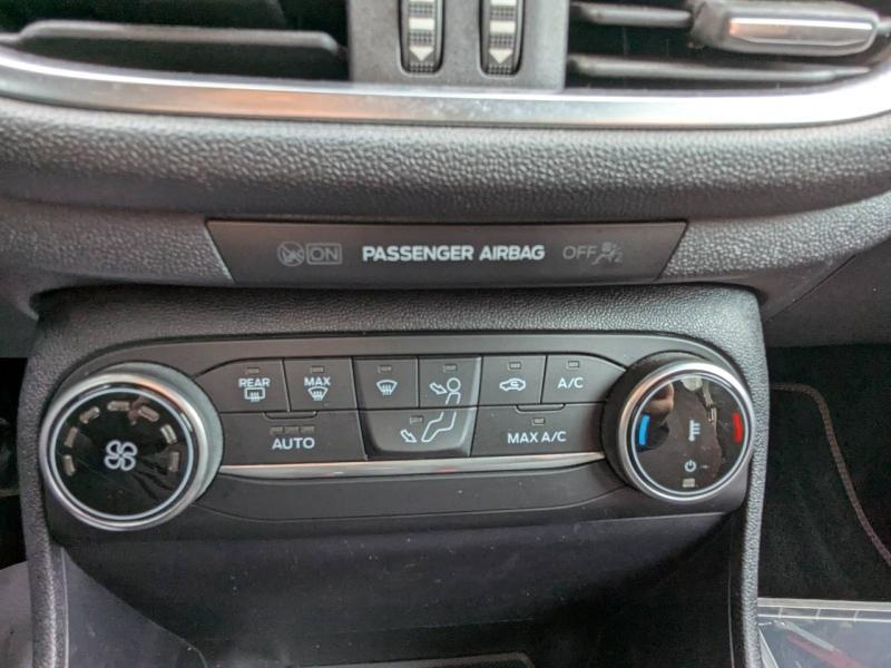 Photo 19 de l’annonce de FORD Fiesta d’occasion à vendre à AIX-EN-PROVENCE