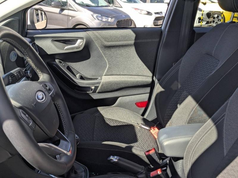 Photo 13 de l’annonce de FORD Puma d’occasion à vendre à AIX-EN-PROVENCE