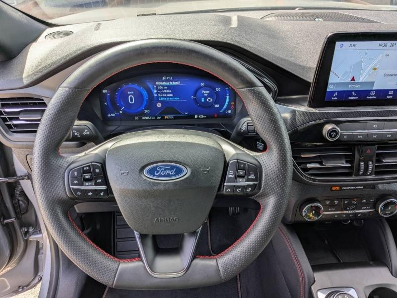 Photo 9 de l’annonce de FORD Kuga d’occasion à vendre à VITROLLES