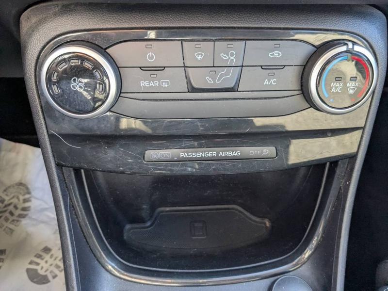 Photo 16 de l’annonce de FORD Puma d’occasion à vendre à AUBAGNE