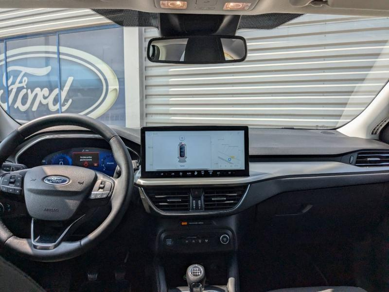 Photo 7 de l’annonce de FORD Focus d’occasion à vendre à AUBAGNE