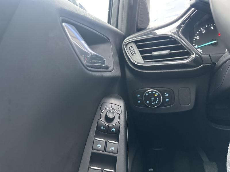 Photo 17 de l’annonce de FORD Puma d’occasion à vendre à MARTIGUES