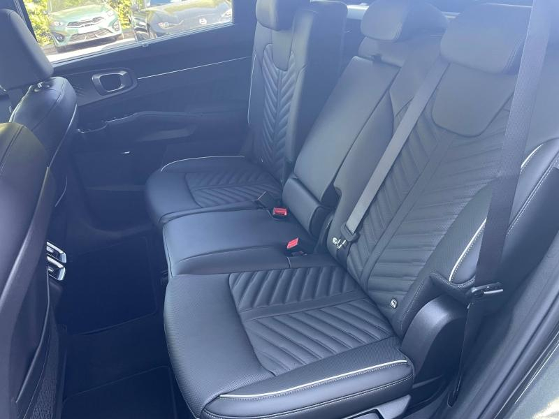 Photo 7 de l’annonce de KIA Sorento d’occasion à vendre à SALLANCHES