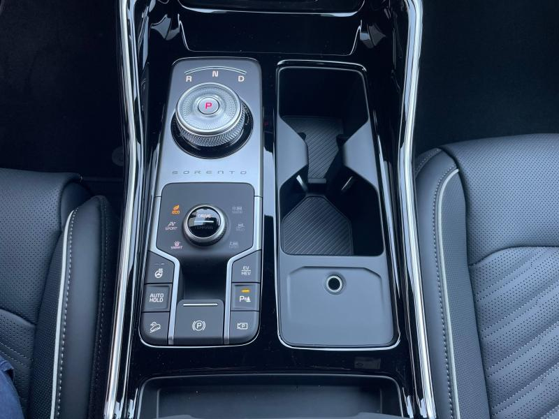 Photo 12 de l’annonce de KIA Sorento d’occasion à vendre à SALLANCHES