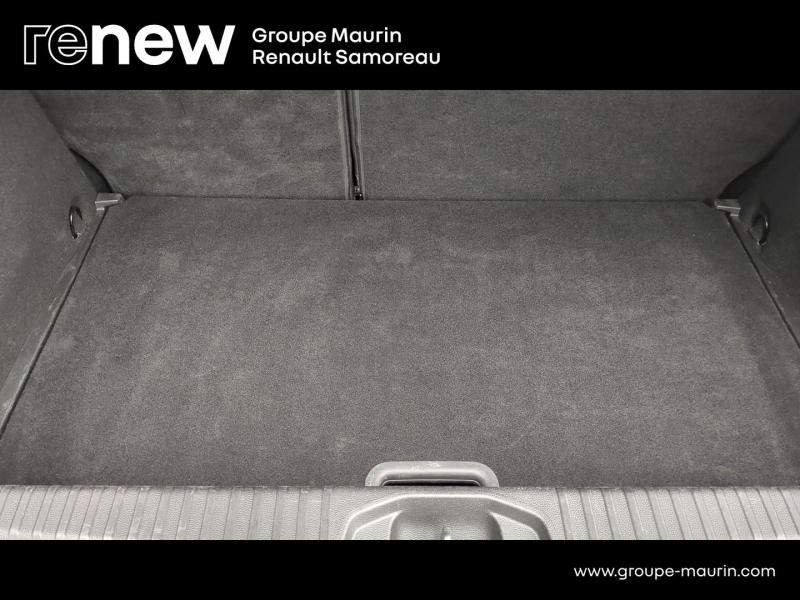 Photo 9 de l’annonce de RENAULT Clio d’occasion à vendre à SAMOREAU