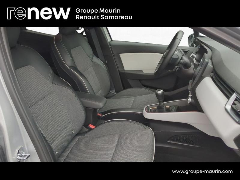 Photo 17 de l’annonce de RENAULT Clio d’occasion à vendre à SAMOREAU