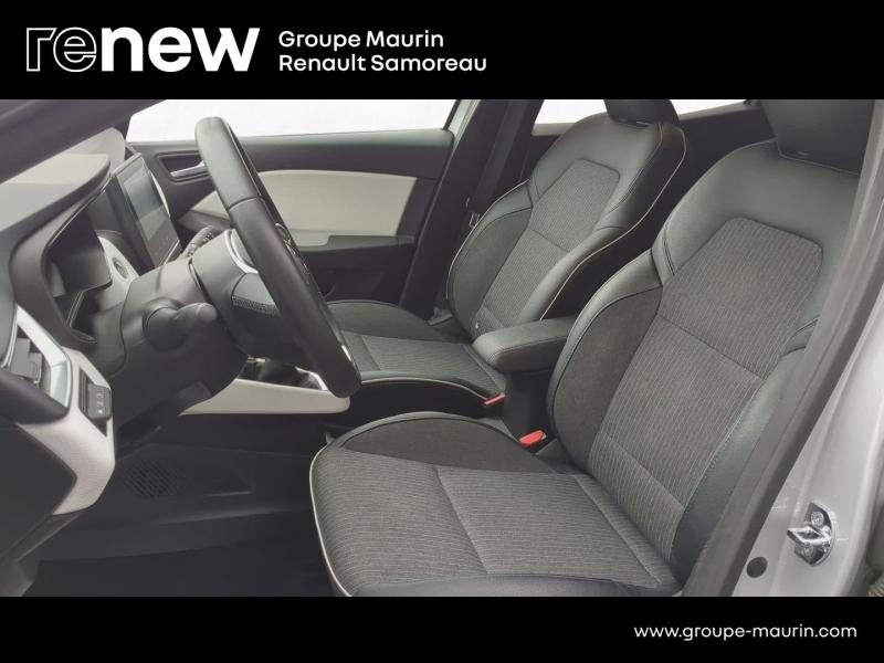 Photo 19 de l’annonce de RENAULT Clio d’occasion à vendre à SAMOREAU