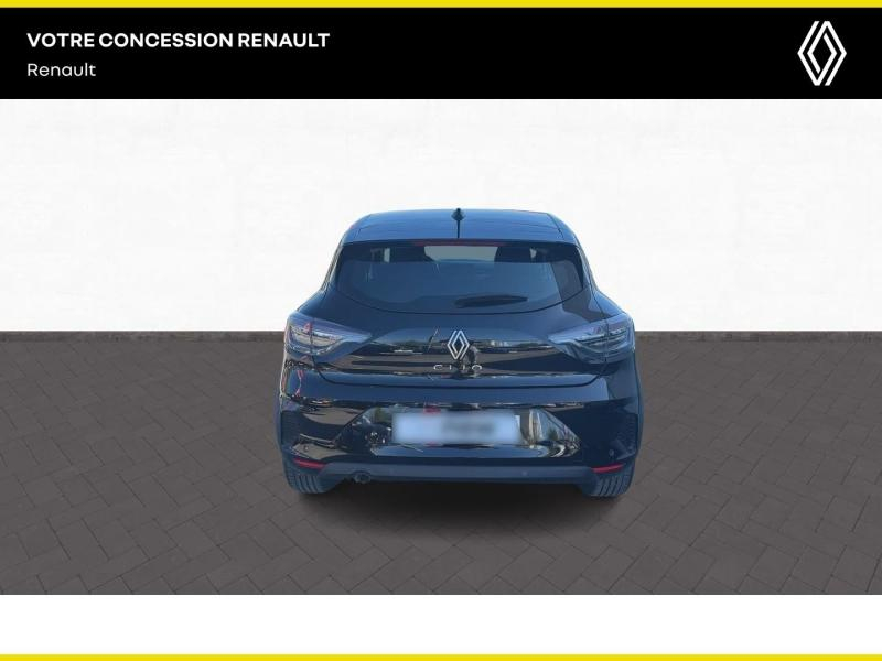 Photo 6 de l’annonce de RENAULT Clio d’occasion à vendre à SAINT PIERRE LES NEMOURS