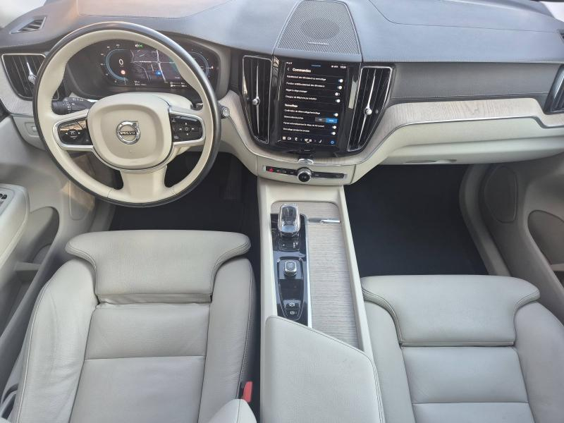 Photo 4 de l’annonce de VOLVO XC60 d’occasion à vendre à AVIGNON