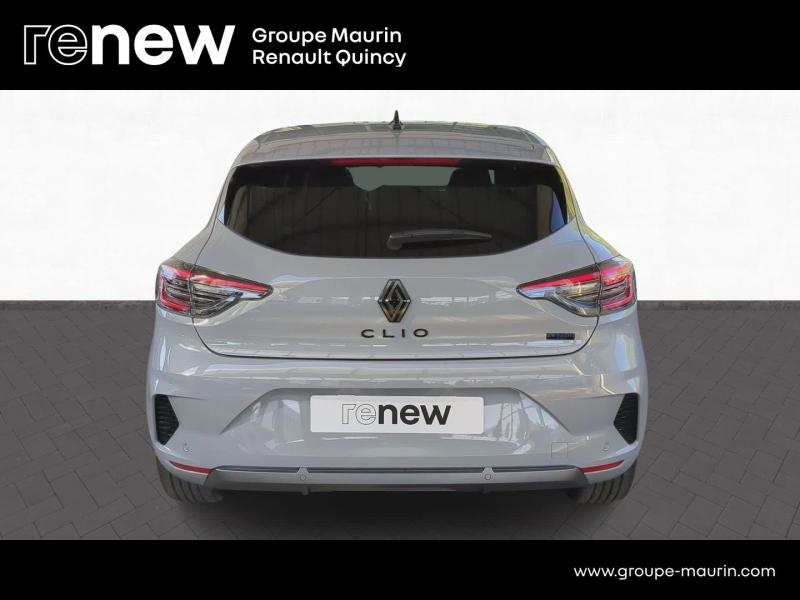 Photo 6 de l’annonce de RENAULT Clio d’occasion à vendre à QUINCY-SOUS-SÉNART