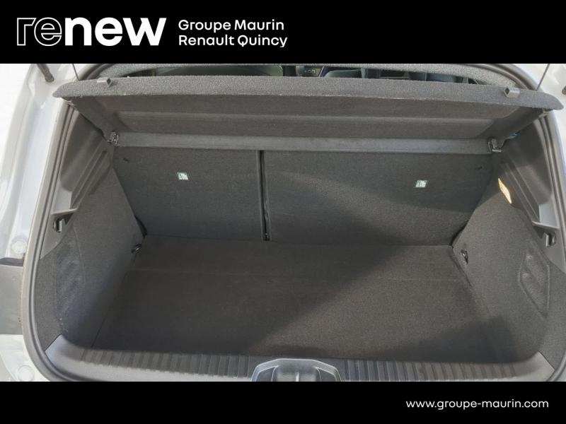 Photo 9 de l’annonce de RENAULT Clio d’occasion à vendre à QUINCY-SOUS-SÉNART