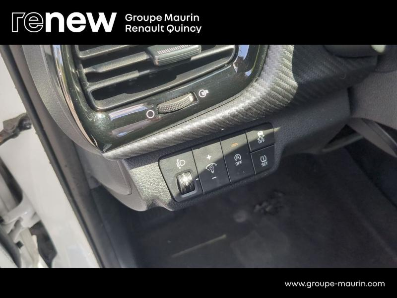 Photo 13 de l’annonce de KIA Rio d’occasion à vendre à QUINCY-SOUS-SÉNART