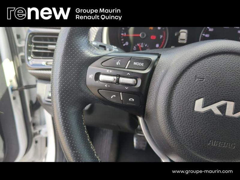 Photo 15 de l’annonce de KIA Rio d’occasion à vendre à QUINCY-SOUS-SÉNART