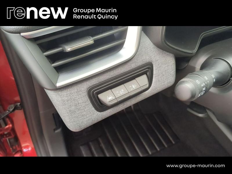 Photo 12 de l’annonce de RENAULT Clio d’occasion à vendre à QUINCY-SOUS-SÉNART