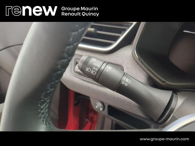 Photo 14 de l’annonce de RENAULT Clio d’occasion à vendre à QUINCY-SOUS-SÉNART