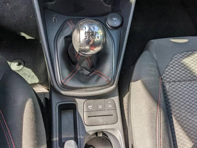 Photo 8 de l’annonce de FORD Fiesta d’occasion à vendre à MANOSQUE