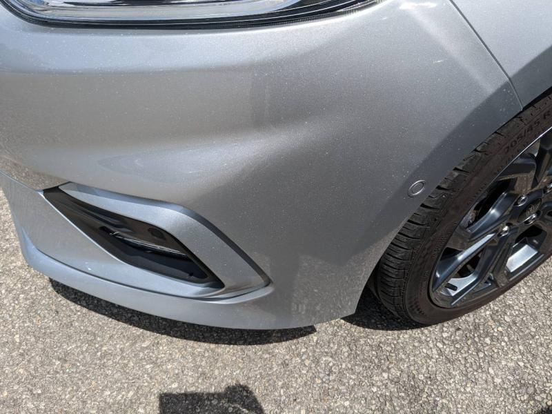 Photo 19 de l’annonce de FORD Fiesta d’occasion à vendre à MANOSQUE